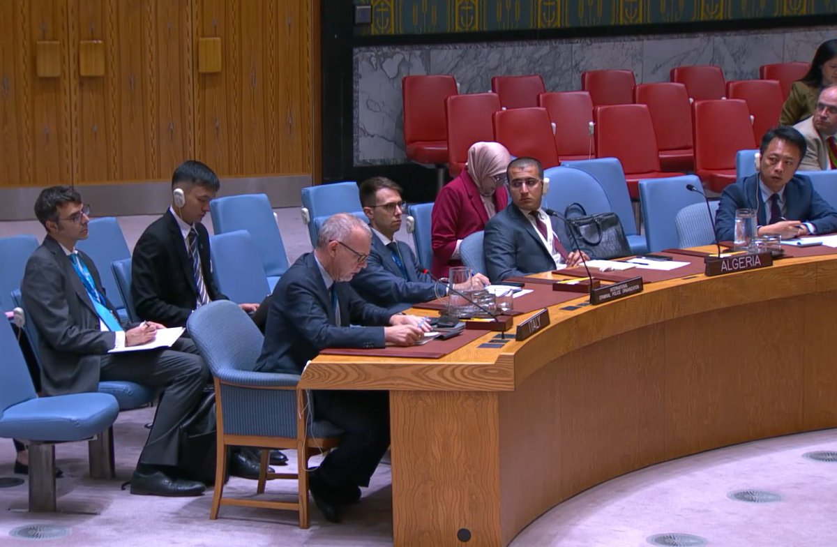 ItalyUN_NY's tweet image. At 🇺🇳#UNSC high-level open debate on maritime security and int'l cooperation, Italy 🇮🇹 emphasized its focus on tackling the nexus between terrorism and #transnational organized crime and highlighted the importance of grounding our action on int'l legal frameworks, like the United