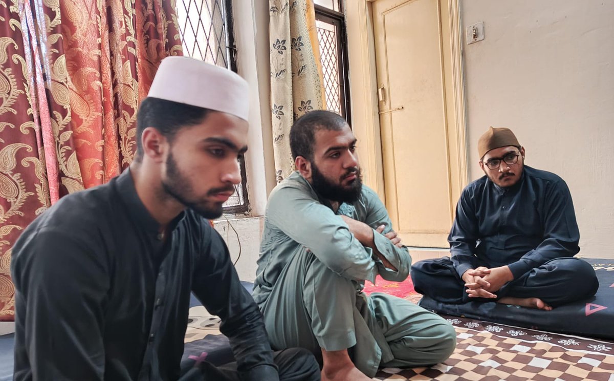 MSMofficialNP's tweet photo. مصطفوی سٹوڈنٹس موومنٹ PP-17 کے زیرِ اہتمام مراکز العلم کی دوسری کلاس کا انعقاد کیا گیا، جس میں صدر MSM PP-17 نعمت اللہ کیانی نے اسلام اور سائینسی علوم، قرآن کی روشنی میں اسلام میں نوجوانوں کی اہمیت پر بریفننگ دی۔
#MSMPP17 #MSMNPUNJAB #MarkazUlIlm #MSMRawalpindi #SMTeamMSMNPunjab https://t.co/WnQnpiqZHM
