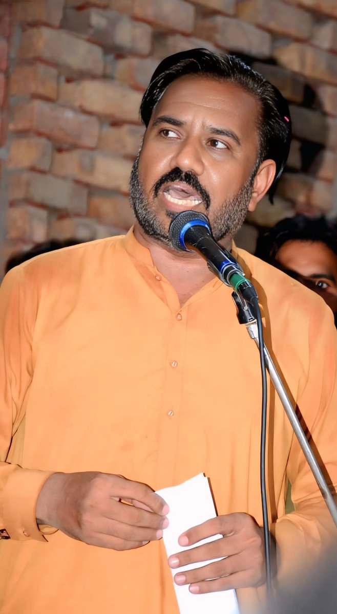 Ammar Ali Jan (@ammaralijan) on Twitter photo HKP Punjab President, Baba Latif, is leading the struggle for workers' rights in Punjab. Faisalabad admin is planning to arrest him after he hosted <a href="/salmanAraja/">salman akram raja</a> at a protest. We warn the govt that an attempt to arrest him will only intensify the ongoing strike in Faisalabad. HKP Punjab President, Baba Latif, is leading the struggle for workers' rights in Punjab. Faisalabad admin is planning to arrest him after he hosted <a href="/salmanAraja/">salman akram raja</a> at a protest. We warn the govt that an attempt to arrest him will only intensify the ongoing strike in Faisalabad.