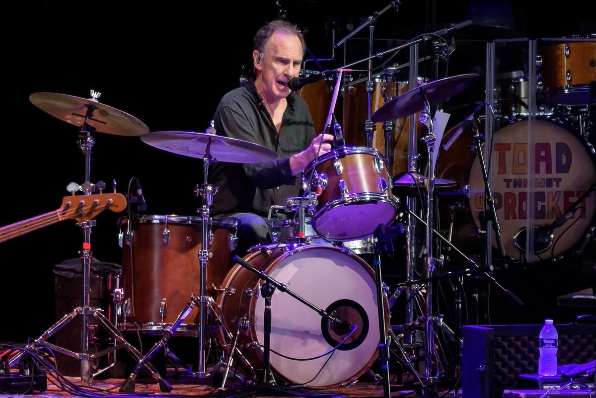 A huge thank you to our friends <a href="/the_jayhawks/">JayhawksOfficial</a> for sharing the stage on the first leg of the Good Intentions Tour.
📸 Tom Gilliam Photography 
🎟 toadthewetsprocket.com/on-tour/