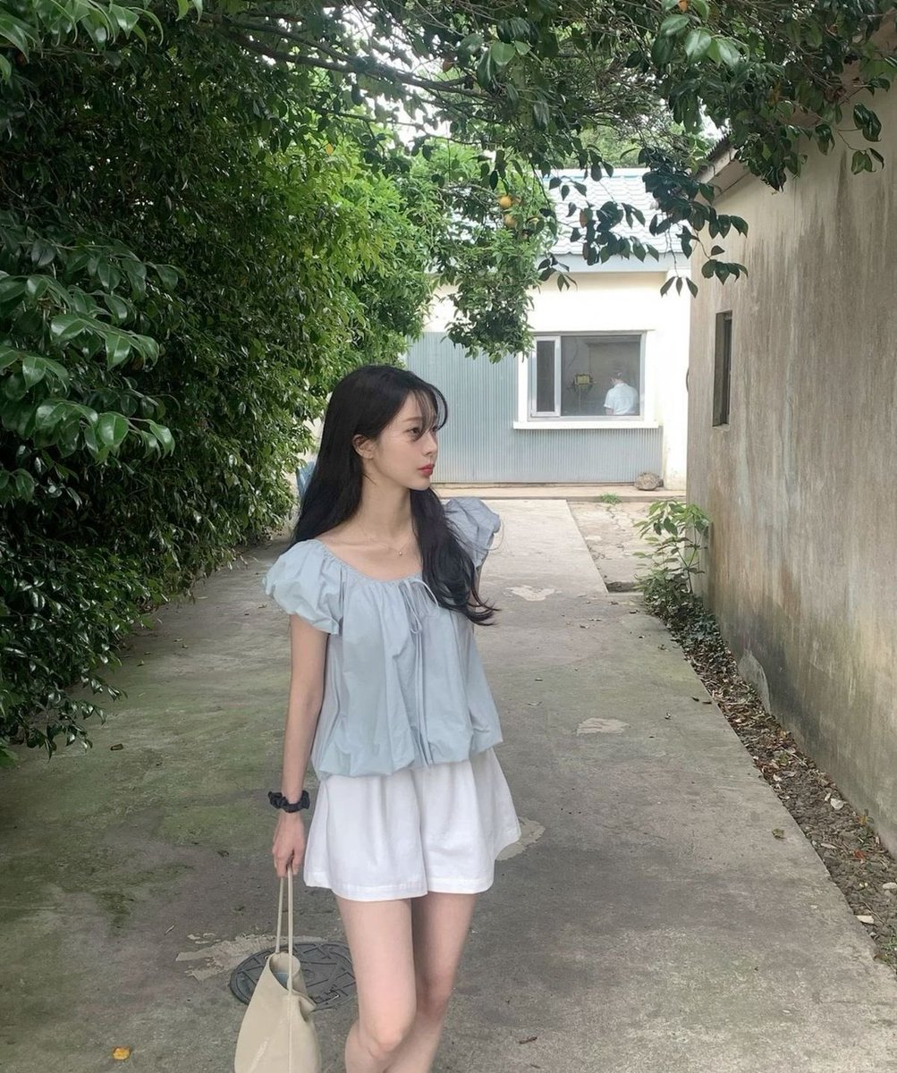 etherealdior's tweet image. focusing on myself