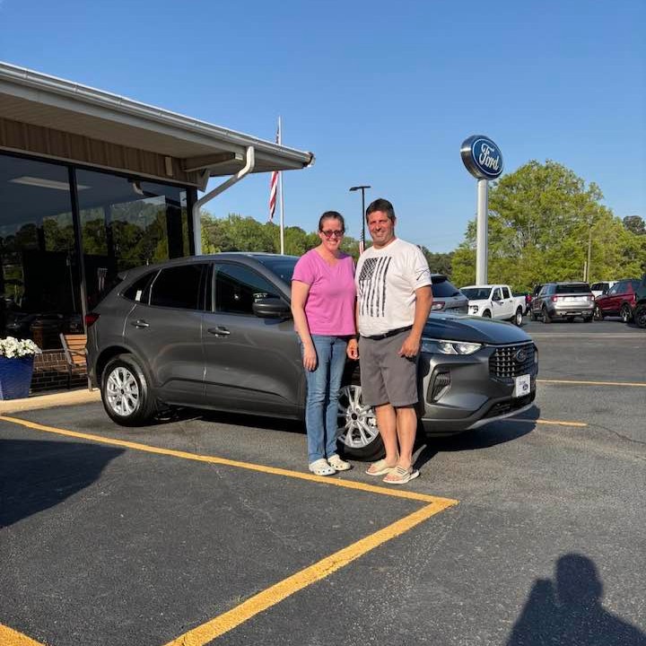 CooperFordNC's tweet photo. Your local Ford Dealership, Cooper Ford, is grateful to Harold and Jennifer Brown for choosing us for their recent purchase of the stunning Ford Escape! Thank you, Keith Mercer. https://t.co/ay4FhUNEsB