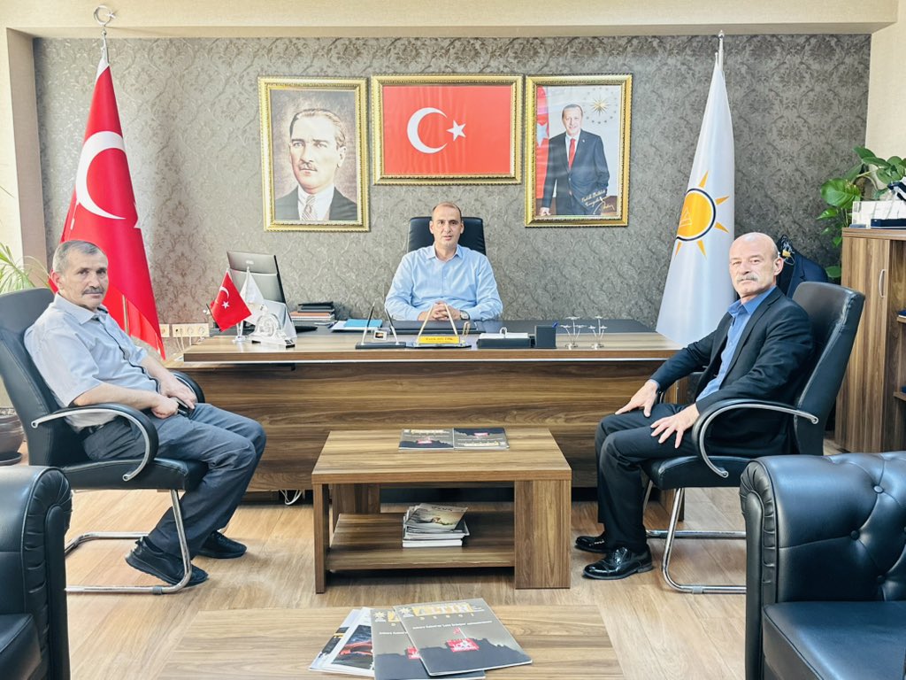 Fatih BİLDİK 🇹🇷 (@fatih__bildik) on Twitter photo İlçe Başkanlığımıza ziyarette bulunan, Yunus Emre Halk Çarşısı Başkanı Sn. Orhan Fidan beye nazik ziyaretlerinden dolayı teşekkür ediyorum.
#KalbimizAltındağ
<a href="/akaltindag/">AK PARTİ ALTINDAĞ</a> İlçe Başkanlığımıza ziyarette bulunan, Yunus Emre Halk Çarşısı Başkanı Sn. Orhan Fidan beye nazik ziyaretlerinden dolayı teşekkür ediyorum.
#KalbimizAltındağ
<a href="/akaltindag/">AK PARTİ ALTINDAĞ</a>