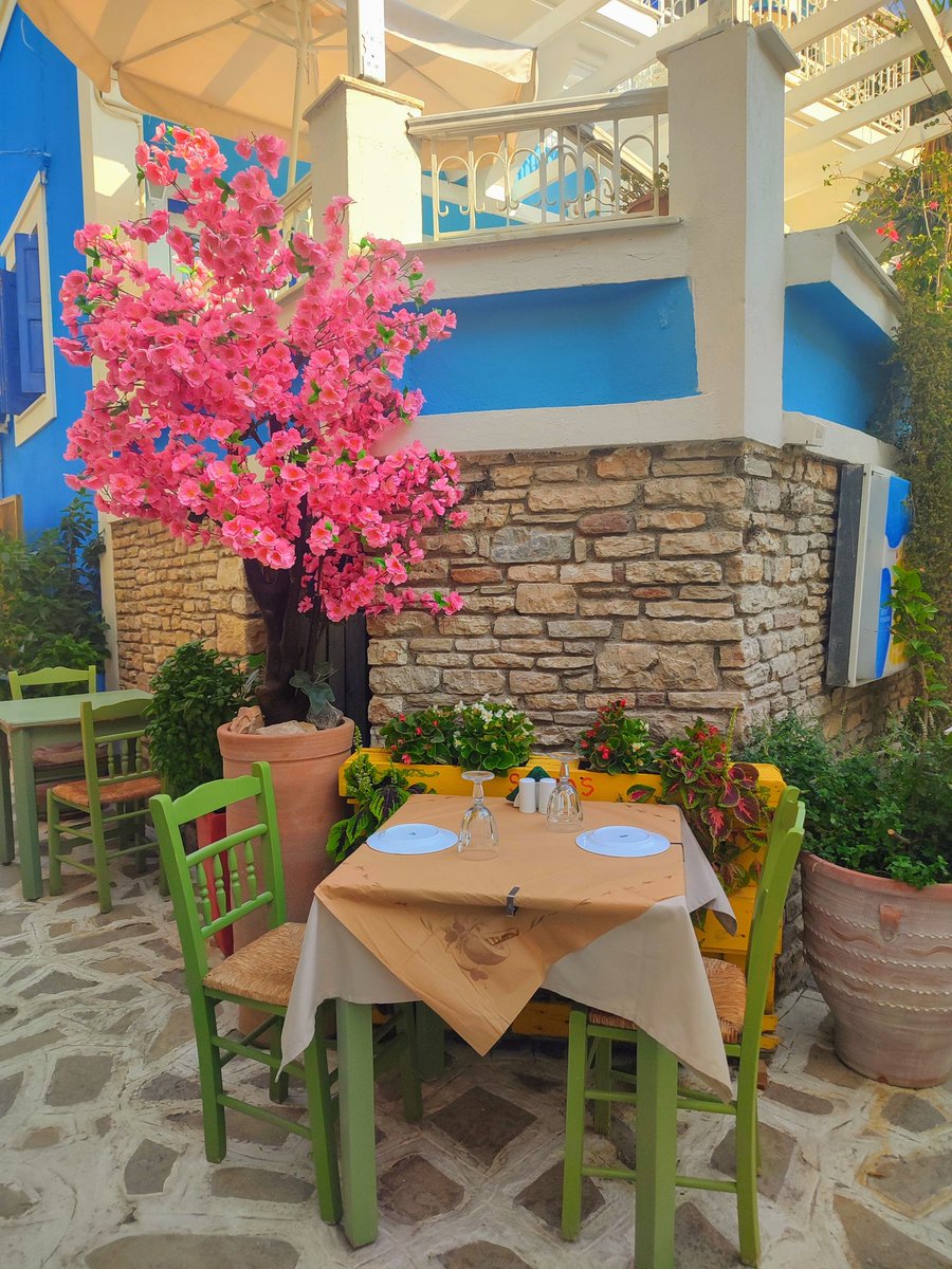 morvegri3's tweet photo. #sisam #samos #greece #island #Pythagorion #pisagor https://t.co/AKzLmBBRjf