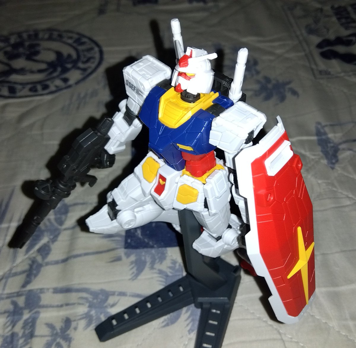 万博オジキ（RX-78F00/Eガンダム）完成したー
塗装してなくてもこの出来の良さ
ちょいと塗装やスミ入れが大変そうやな
#万博ガンダム
#万博
#ガンプラ
#オジキ
#ガンダム
#エントリーグレード