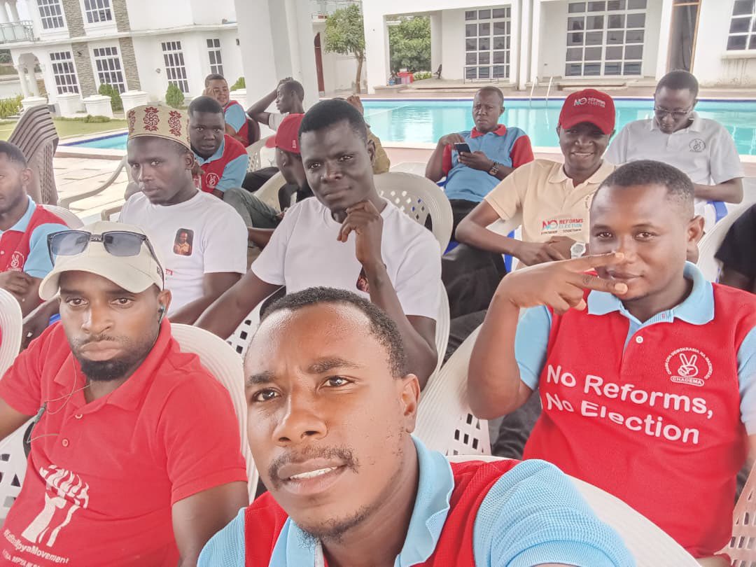 ChrissFundi's tweet photo. BAVICHA Kanda ya Pwani wakifuatilia live Kongamano la BAVICHA kidigitali 

"BOLD YOUTH BRIGHT FUTURE"

#NorefomsNoelection https://t.co/tbmTc6w5Kb
