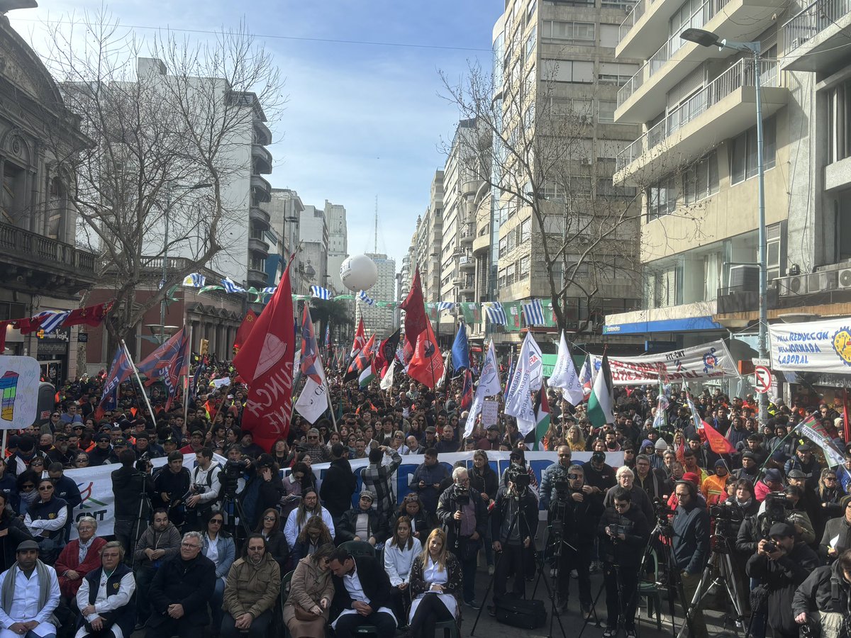 Impresionante participación de las trabajadoras y trabajadores, columna  vertebral de los cambios a favor del pueblo todo!