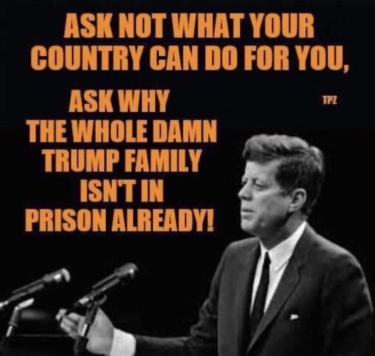 1_squirrel2's tweet image. #MemeDrop 

Love, love, love this one 💙