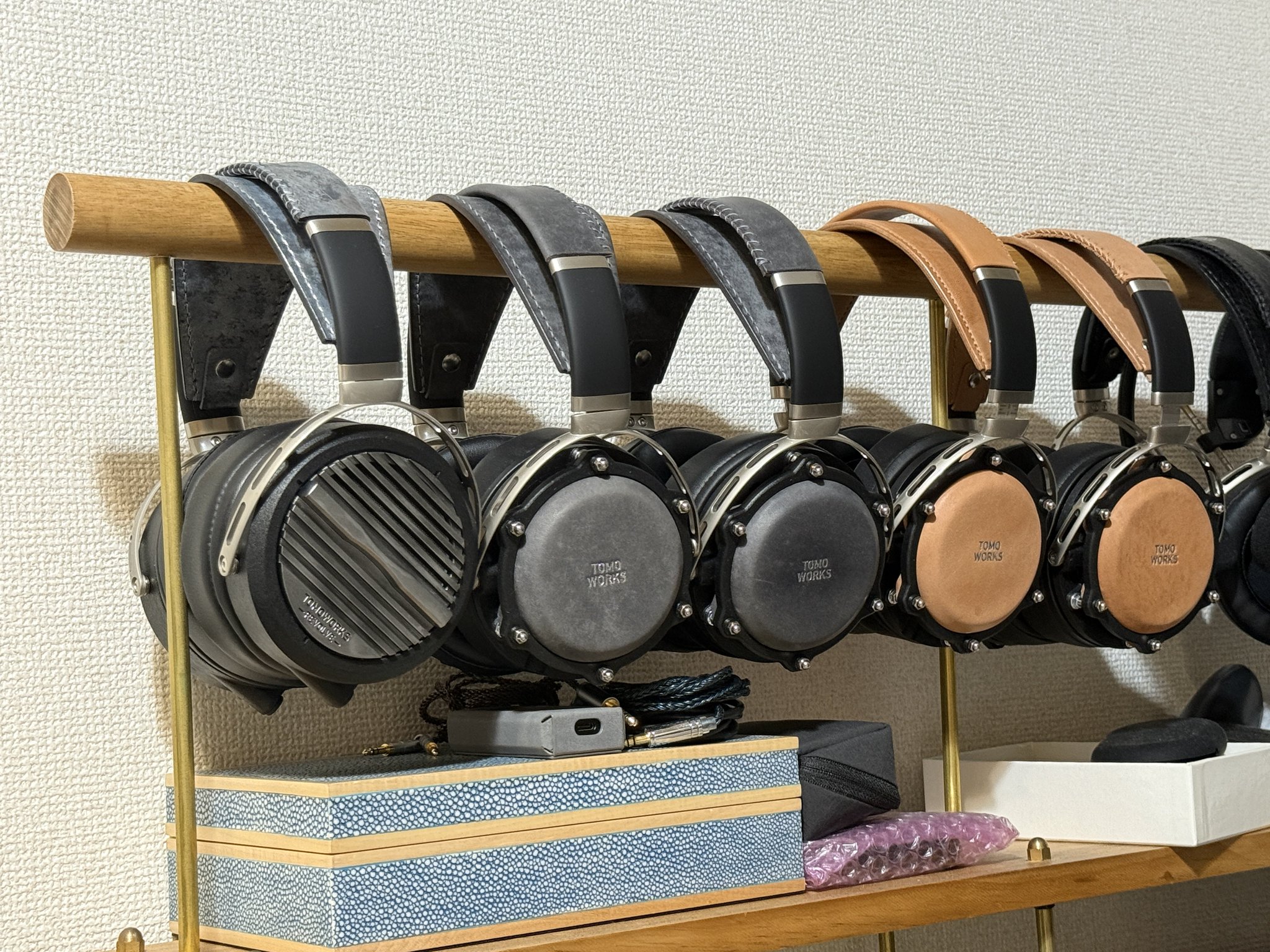 TOMOWORKS REVOLVE ヘッドホン グリーンレザー 特別仕様 【公式通販】