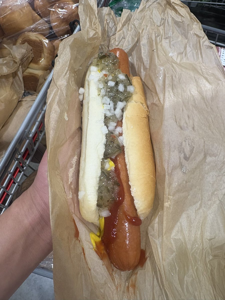 今日は群馬に行ってきたぞ〜!!
とうもろこしアイス美味かったし、コストコも最高やった(*´ч ` *)ｳﾏｶｯﾀ