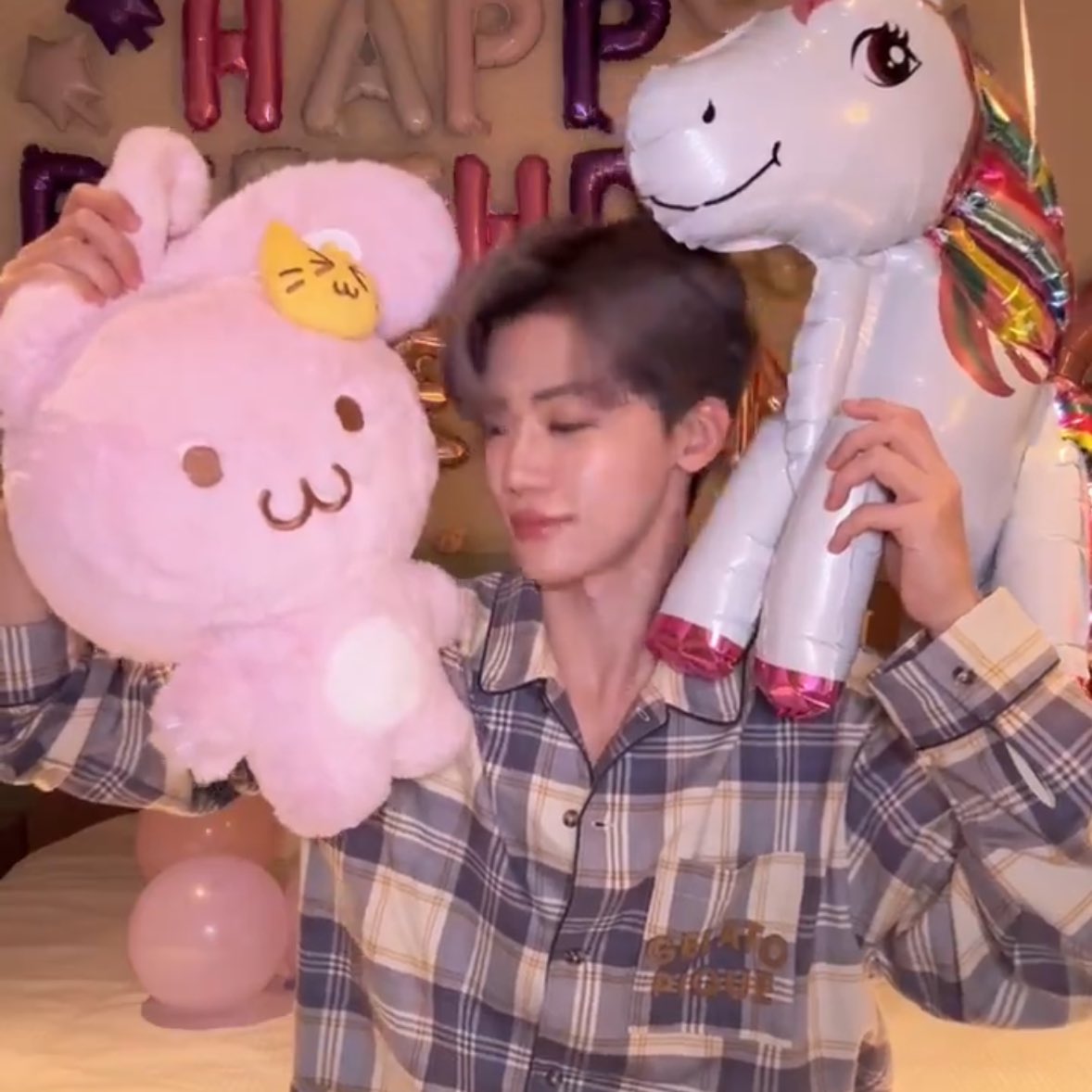 𝄞⨾𓍢ִ໋ tweet media