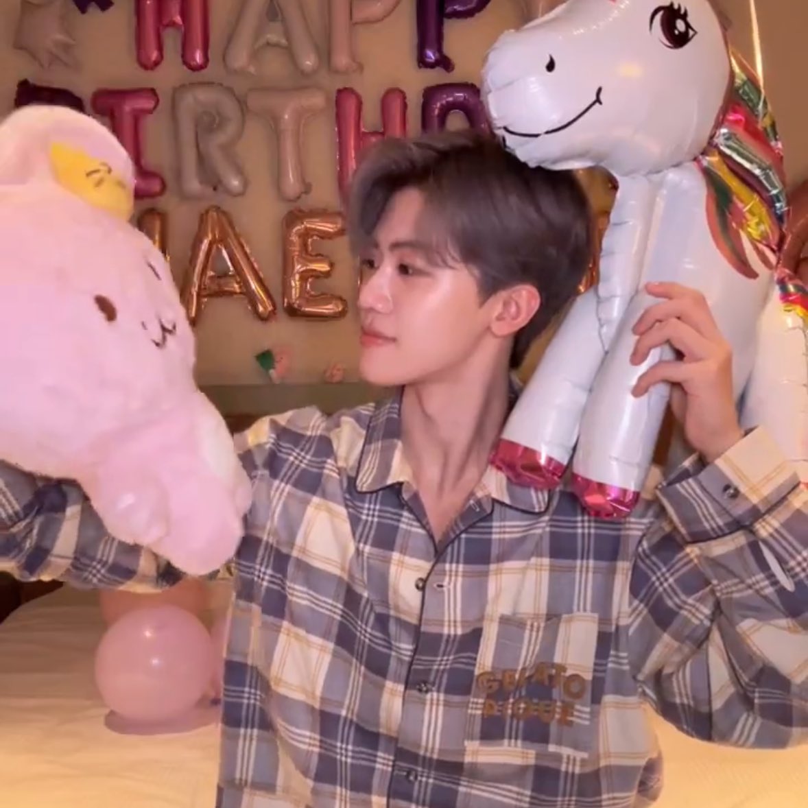 𝄞⨾𓍢ִ໋ tweet media