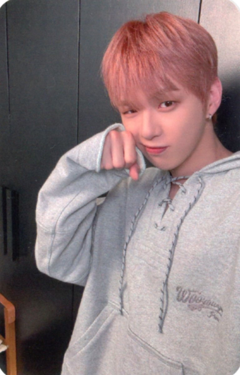 DanielK_Scanner's tweet image. 강다니엘 2025 ACT : NEW EPISODE 콘서트 양일 특전 포카 스캔
#강다니엘 #KANGDANIEL