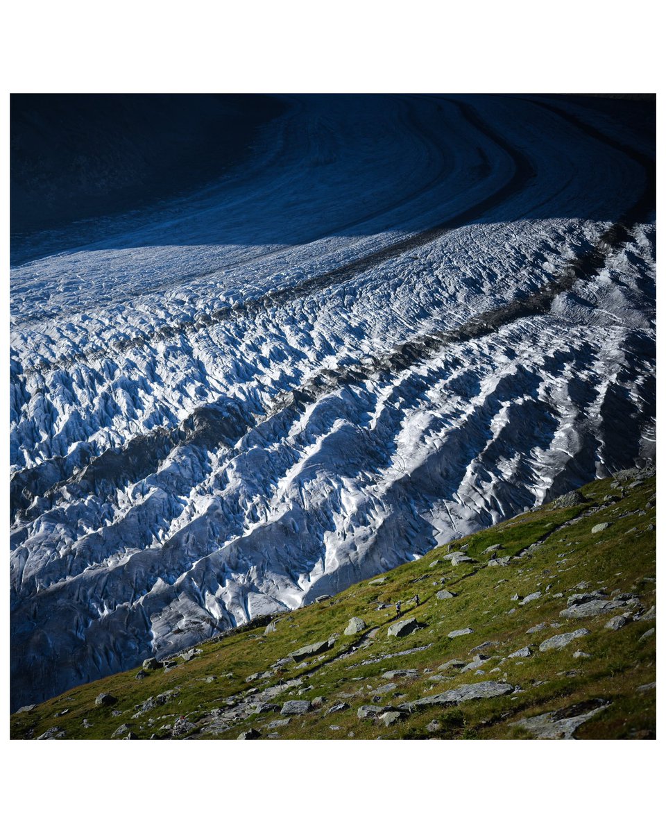 damiBenedetto's tweet photo. Swiss Alps 100 Ed 2025, the glacier route  🏔️🇨🇭🧀 powered by @mammut #ultratrailrun #trailrunning https://t.co/vVDm4rHLyj