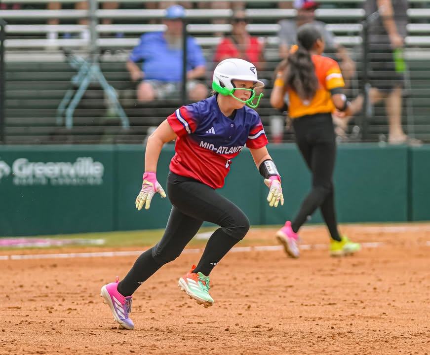 EastonFastpitch's tweet image. 2025 LITTLE LEAGUE SOFTBALL WORLD SERIES CHAMPIONS! 🏆🥎 

Congratulations to team Mid-Atlantic on bringing home the title! 👏 What an incredible World Series! #TeamEaston #LLWS #LittleLeague