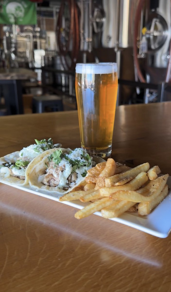 🎉 It's Taco Tuesday, and you don't want to miss this deal! Enjoy TWO delicious Ocotillo Street Tacos with fries or tots, paired with a refreshing 12oz pour of OEB Craft Beer for $12. 

#TacoTuesday #CraftBeer #Foodie #oldellsworthbrewingcompany #OEBC #oldellsworthbrewing #tacos
