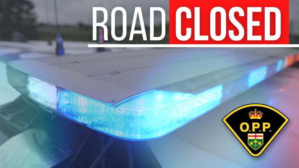 OPP_COMM_CR's tweet photo. ROAD CLOSURE: County Rd 49 closed between County Rd 121 and County Rd 37, 15km north of #Bobcaygeon near #BurntRiver. Emergency crews on scene responding to an active fire. Drone operators reminded not to fly drones within 9km of fire for safety of pilots & firefighters. ^pia https://t.co/MwbgiWnfCv