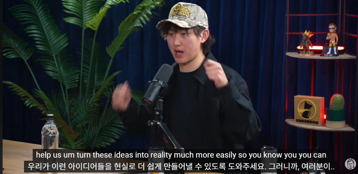 세계 최연소 자수성가 억만장자가 말하는 AI의 진짜 미래

최근 미국의 유명 팟캐스트에 스케일 AI(Scale AI)의 창업자 알렉산더 왕(Alexandr Wang)이 출연한 2시간 분량의 인터뷰입니다. 사실 AI 분야에서 가장 핫한 인물이기에 그가 바라보는 AI와 비전에 대해서 다시 들여다봤습니다.

19살에 창업,