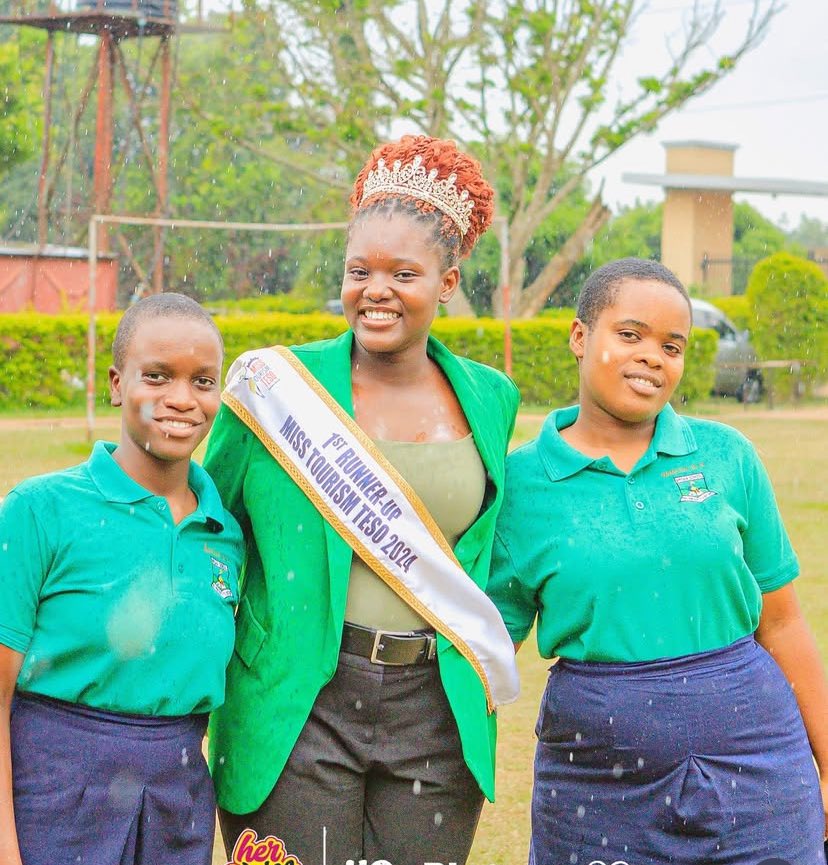 misstourismteso's tweet image. 3️⃣ Queen Amuge Georgina

👑 Voice for Mental Health
With her mental health school visits, Queen Amuge Georgina created safe spaces for students to share, learn, and heal reminding youth that their minds matter. 

#YouthInAction #MissTourismTeso #MentalHealthAwareness