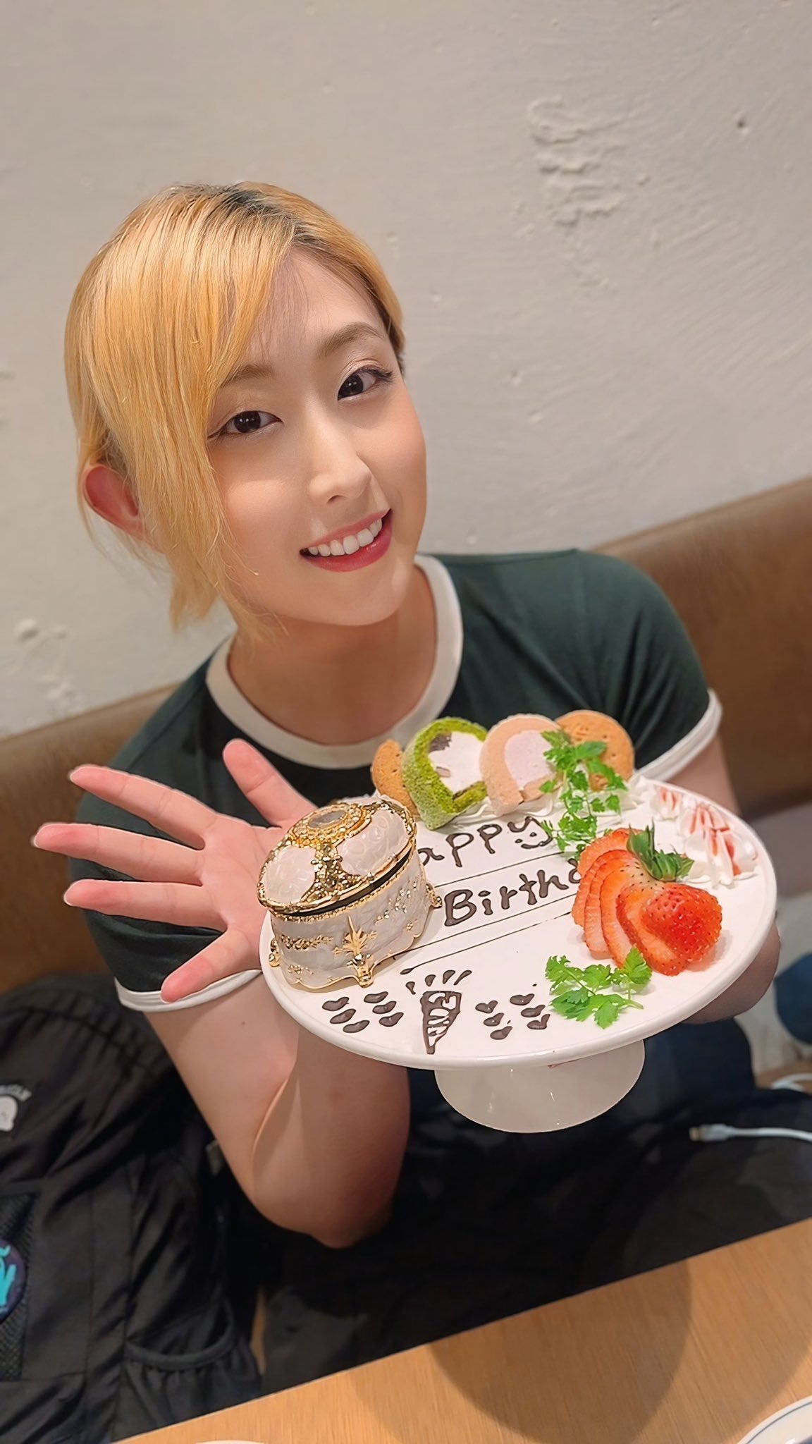 天翔ゆい🍜🔋 on X: 