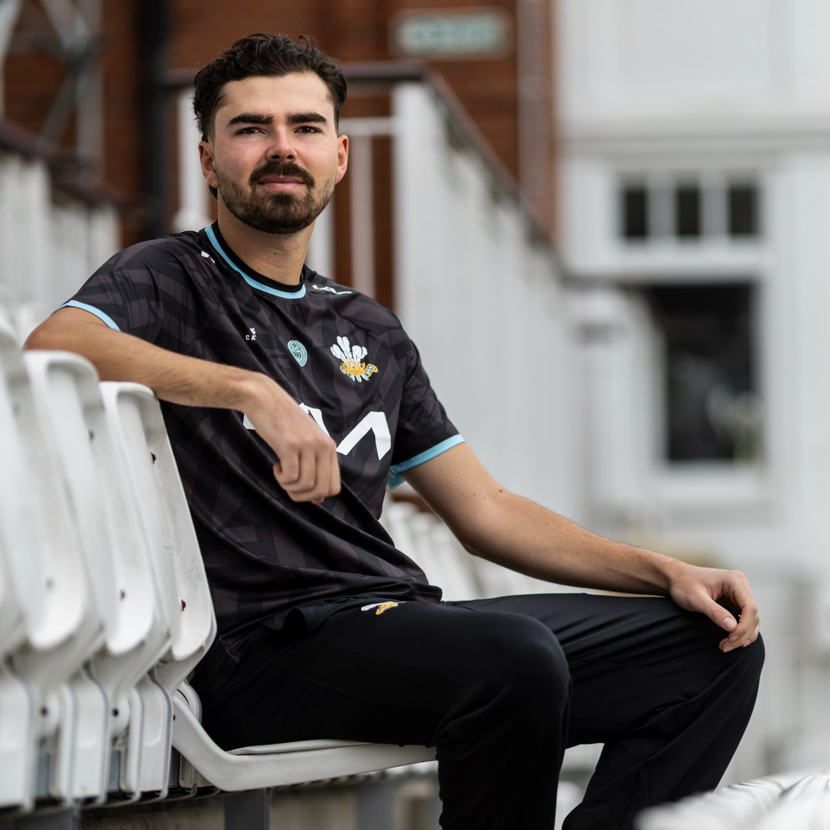 Back at the Kia Oval tomorrow. 👊

🆚 Glamorgan
⌚️ 11 am
🏆 Men's Metro Bank One Day Cup

🤎 | #SurreyCricket