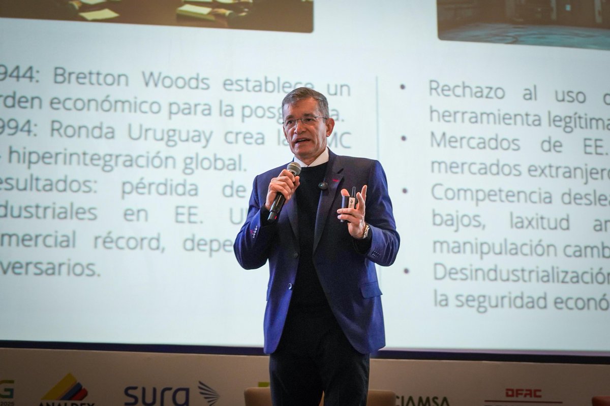 Analdex Colombia (@analdexcolombia) on Twitter photo #ExlogAnaldex <a href="/javierDiazMo/">Javier Diaz Molina</a>: "la logística marítima a nivel mundial, va a sufrir alteraciones pronto, dado que el CBP, la aduana de Estados Unidos, se prepara para aplicar nuevas tarifas portuarias a buques chinos. A partir del 14 de octubre de este año, con un incremento a #ExlogAnaldex <a href="/javierDiazMo/">Javier Diaz Molina</a>: "la logística marítima a nivel mundial, va a sufrir alteraciones pronto, dado que el CBP, la aduana de Estados Unidos, se prepara para aplicar nuevas tarifas portuarias a buques chinos. A partir del 14 de octubre de este año, con un incremento a