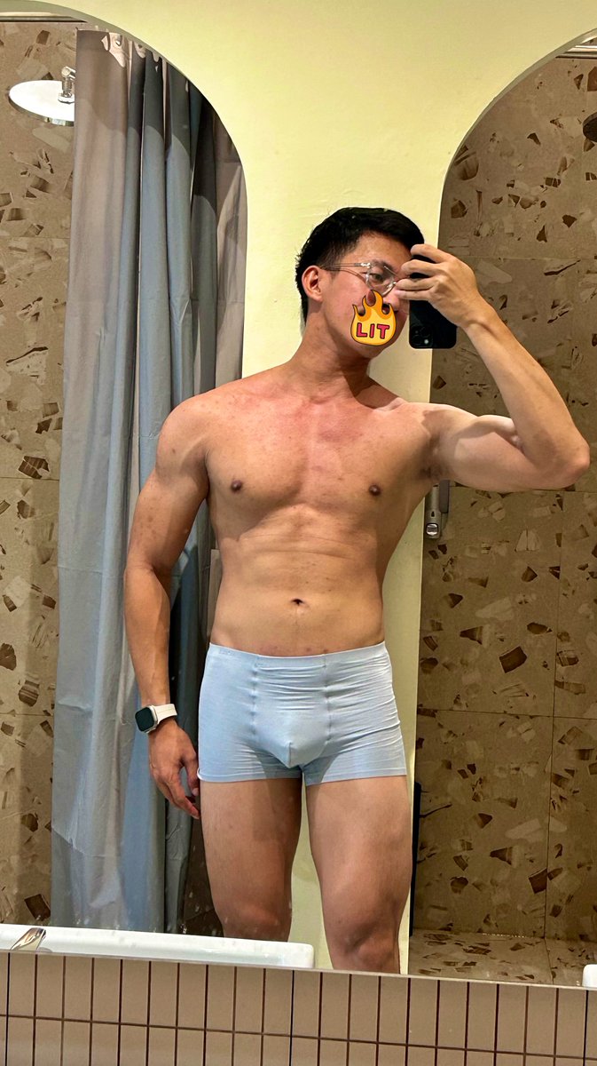 Bet you can’t look without staring twice 😉🔥