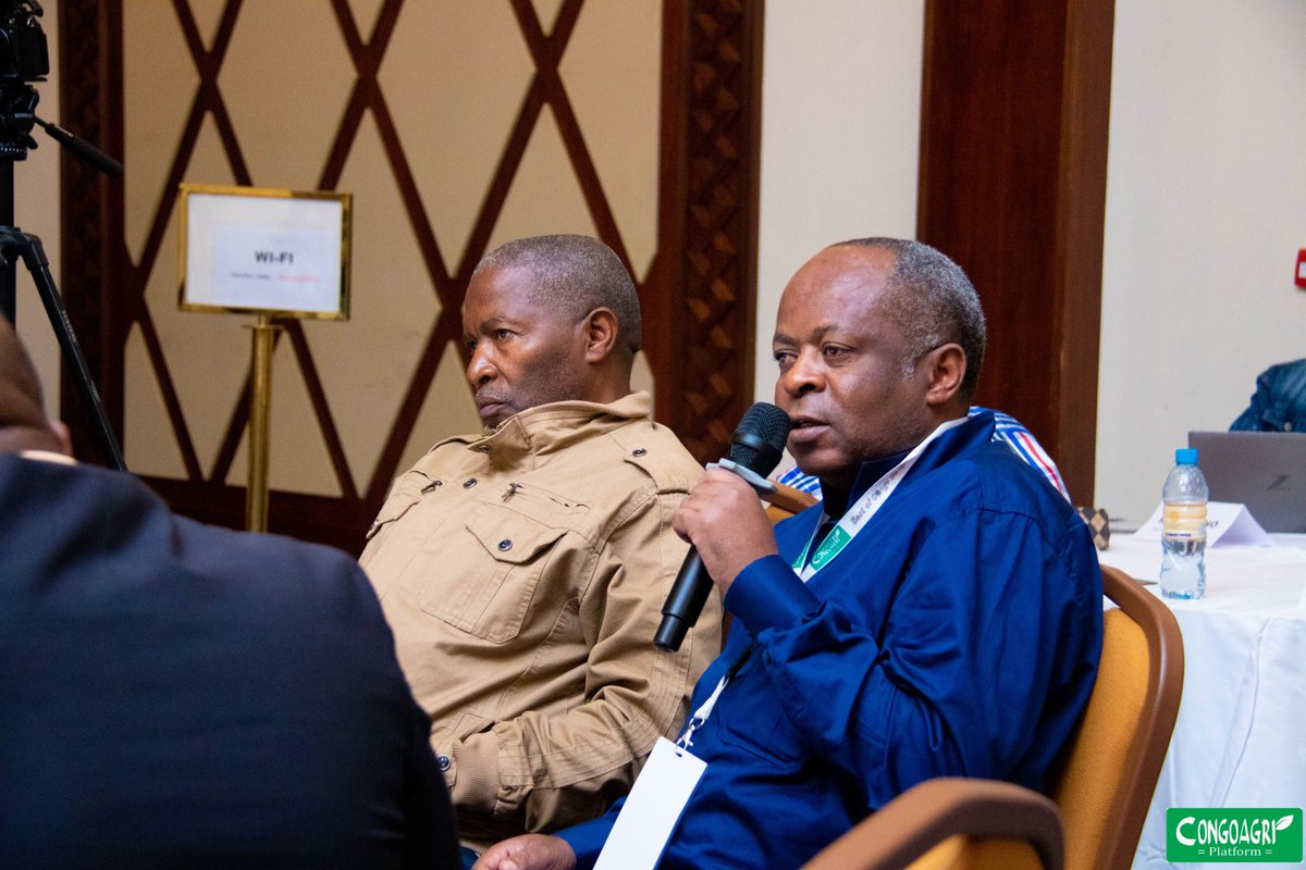 Congoagri1's tweet photo. 💬🤝 2ᵉ journée de #BestOfCongoCooperatives2025 : des questions franches, des réponses précises, et des participants satisfaits.
Un vrai dialogue pour l’avenir du café congolais.
#CaféCongolais #Dialogue https://t.co/vnC5gzlAPE