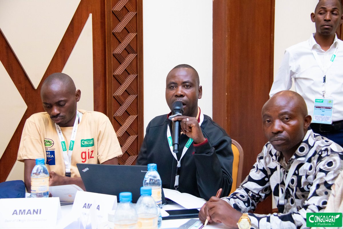 Congoagri1's tweet photo. 💬🤝 2ᵉ journée de #BestOfCongoCooperatives2025 : des questions franches, des réponses précises, et des participants satisfaits.
Un vrai dialogue pour l’avenir du café congolais.
#CaféCongolais #Dialogue https://t.co/vnC5gzlAPE