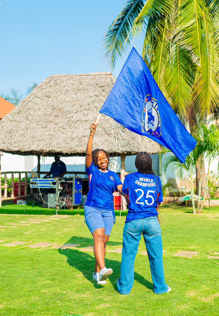 MissChelsea1221's tweet photo. Bonyeza #Link Uenjoy Na Kujifunza vile Mashabiki wanapaswa kuenjoy #Ubingwa
https://t.co/K6czf74ief
#chelseatanzaniaroyalparty https://t.co/VoJR5zKXln