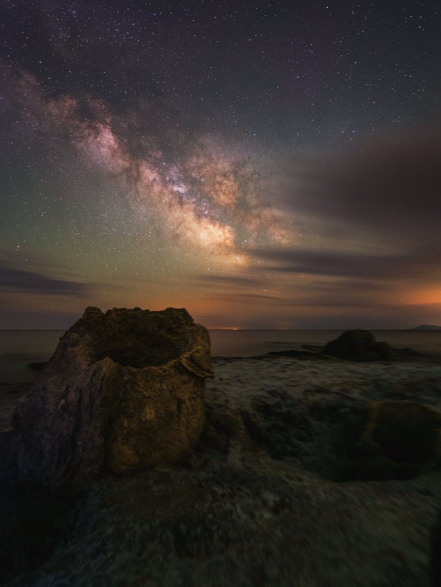 Ancient stone, eternal sky🗿🌌