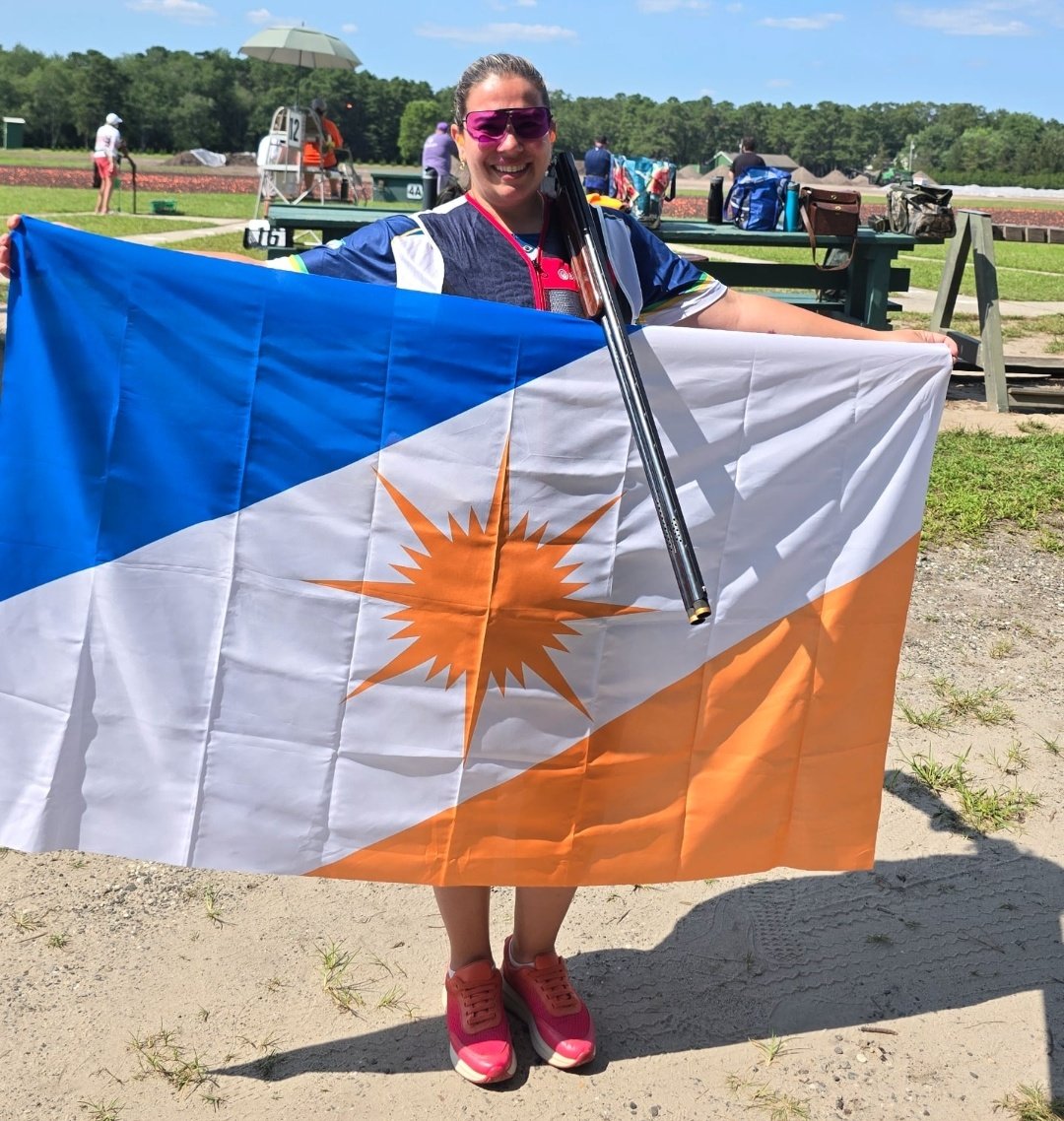 RECONHECIMENTO. O deputado <a href="/olyntho/">Olyntho Neto</a> apresentou Votos de Aplausos a tocantinense Carol Vicente. Ela conquistou o 1° lugar na categoria Lady da modalidade de tiro esportivo Trap (Tiro ao Prato) do torneio Poor Man's Grand, realizado na cidade de Shamong, nos EUA. 

📸 Divulgação