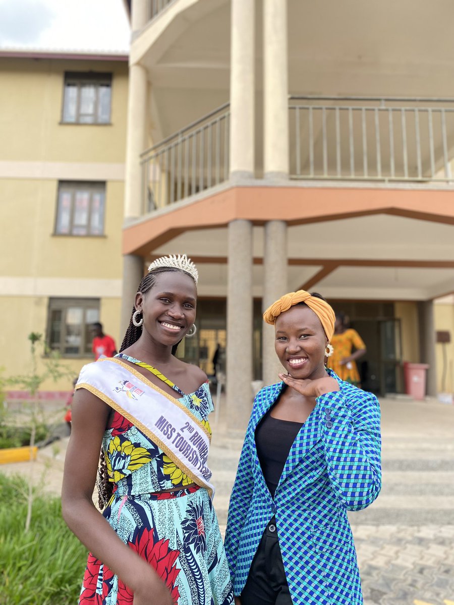 misstourismteso's tweet image. 5️⃣ Queen Aleni Lisa 

👑 Redefining the Girl Child
With the Redefined Girls Project in Katakwi, Queen Aleni empowered girls to embrace their worth, protect their dreams, and believe in limitless possibilities. 

#YouthInAction #MissTourismTeso #GirlsEmpowerment #IAmMyCulture