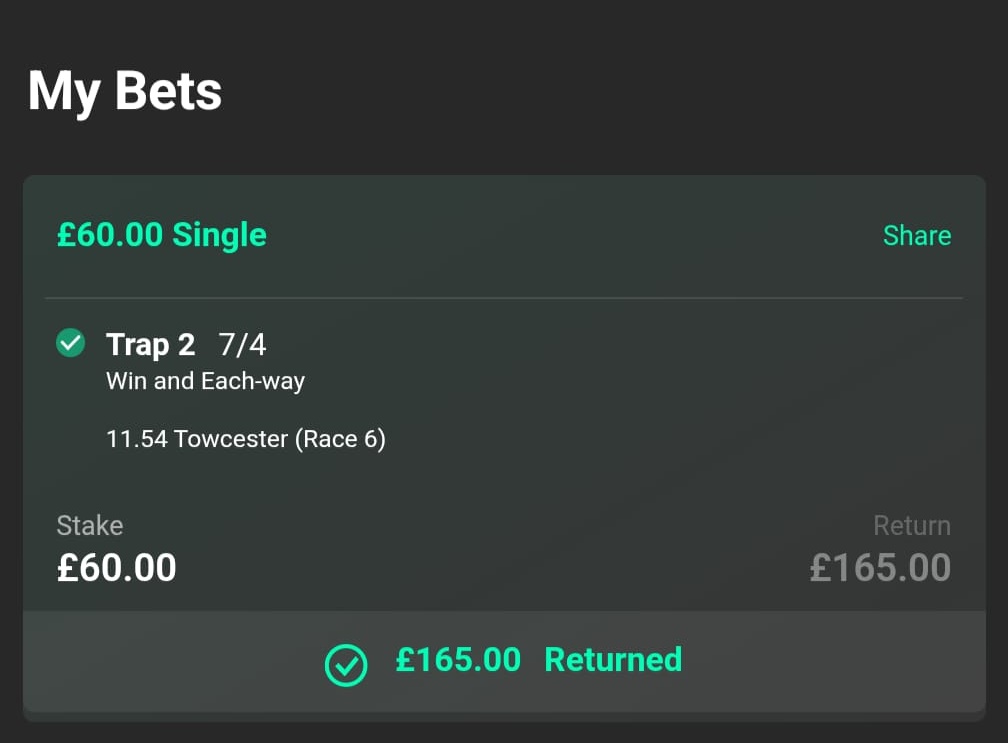 What a day in both groups 🚀 was launched and booooomed.. Huge prices 👏 🙌  2/1 into 1/3.. 9/4 into 10/11.. 4/1 into 15/8.. I do it better and stats dont lie. Look at comments for bet slips 😜