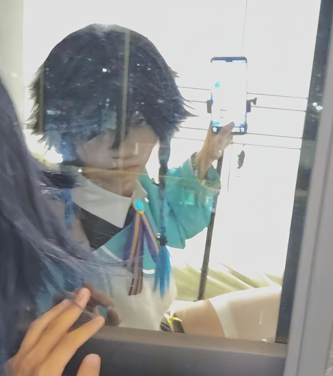 继续炒炒冷饭
#男娘 #cosplay #弥海砂 #可爱的男孩子  #男の娘ᅠ