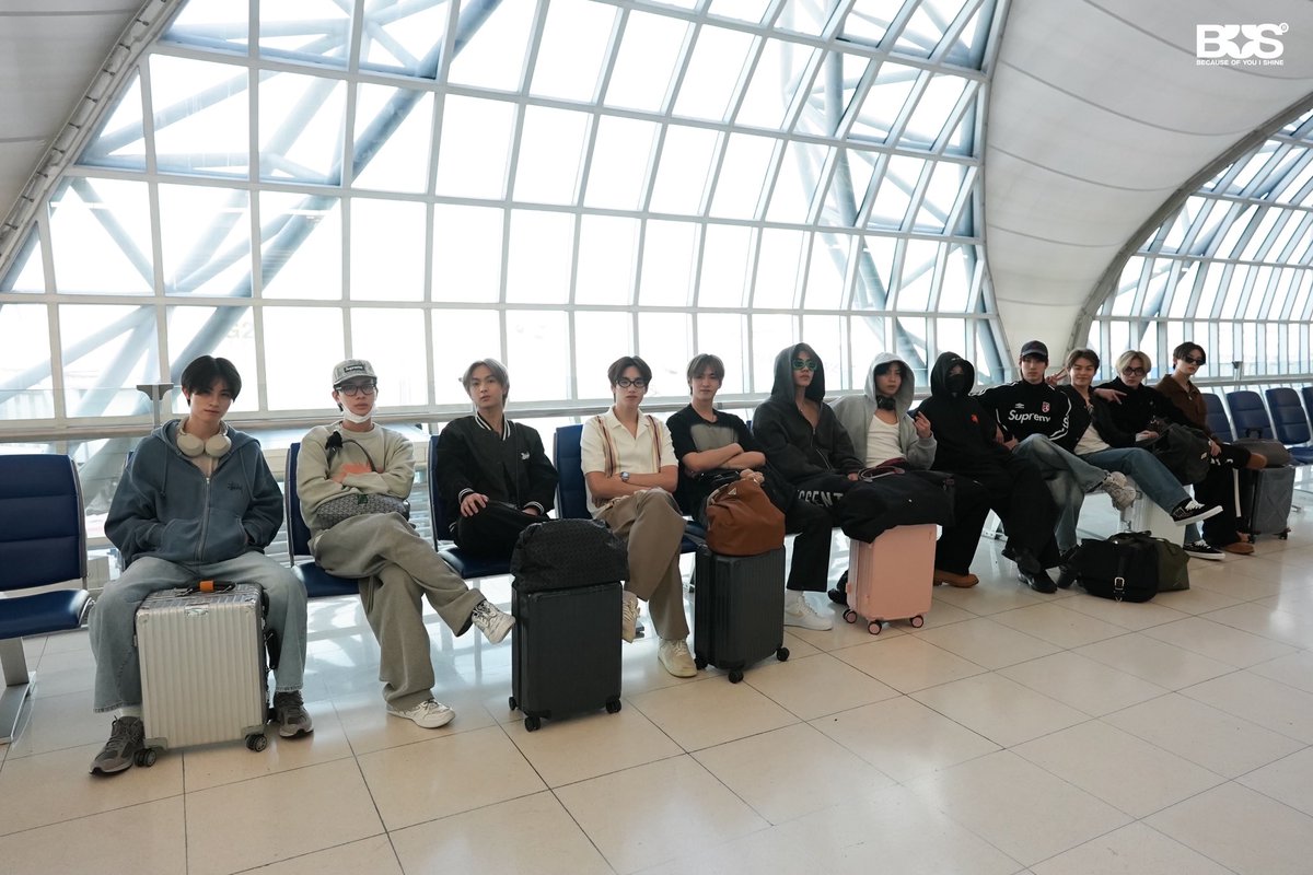 ๐ณ๐ง๐ ๐จ tweet media