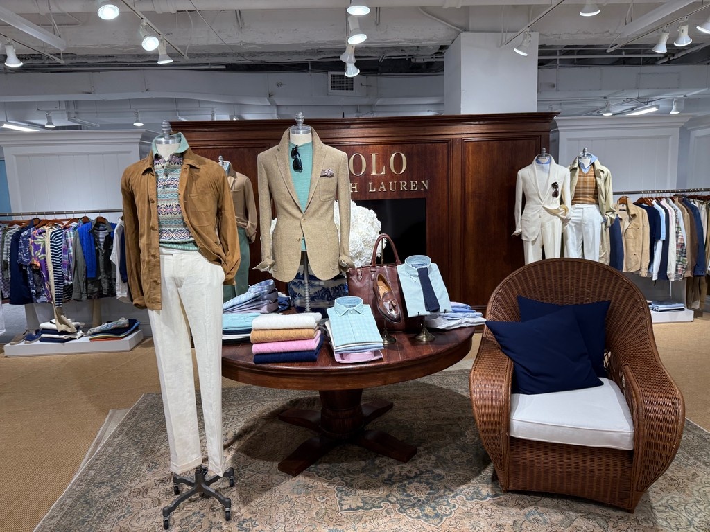 KinkadesFC's tweet photo. CHICAGO MARKET PART 1!  Always such a great experience!

#KInkades #ChicagoMarket #MensClothing #MensFashion #NewStyles #ShopLocal https://t.co/WRfWguDaVi