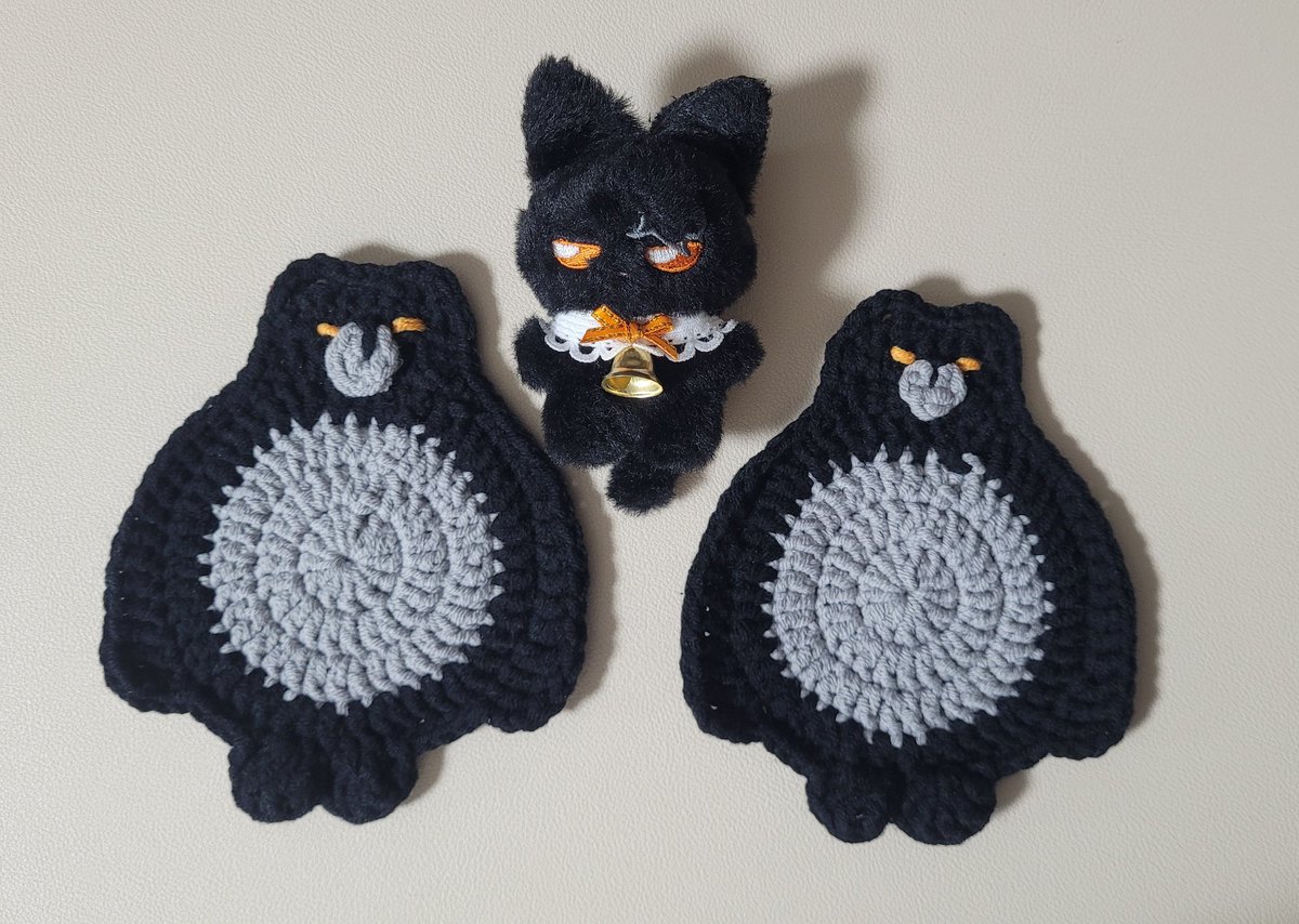 흑돼지..아니 흑곰이 둘이 되었슨