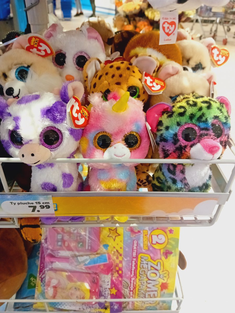 Ondertussen in de Hoogvliet.... Kiek die vrolijke hoofdjes☺️ smelt je toch van🐱🐼🐻🦊🧸