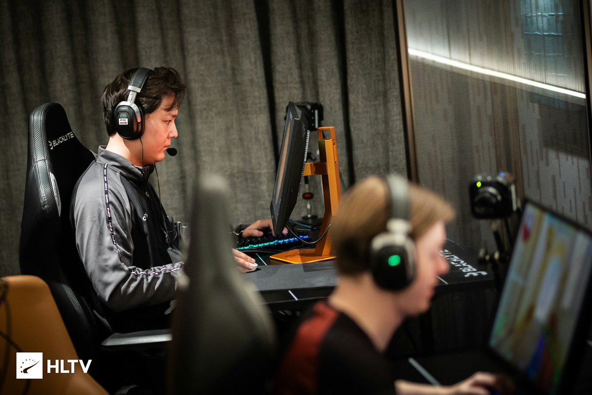 Sashi Esport 🥩 (@sashi_esport) on Twitter photo 🔥 David vs Goliath 🔥
They’ve carved us up before… but tonight we’re bringing the bigger knife 🥩🔪
🆚<a href="/parivisiongg/">PARIVISION</a>
🕖 19:00 CEST
🏆 <a href="/ESLCS/">ESL Counter-Strike</a> Challenger S50 Cup 1
Time to flip the cut and serve it our way 💥
#EatOrBeEaten 🥩 🔥 David vs Goliath 🔥
They’ve carved us up before… but tonight we’re bringing the bigger knife 🥩🔪
🆚<a href="/parivisiongg/">PARIVISION</a>
🕖 19:00 CEST
🏆 <a href="/ESLCS/">ESL Counter-Strike</a> Challenger S50 Cup 1
Time to flip the cut and serve it our way 💥
#EatOrBeEaten 🥩