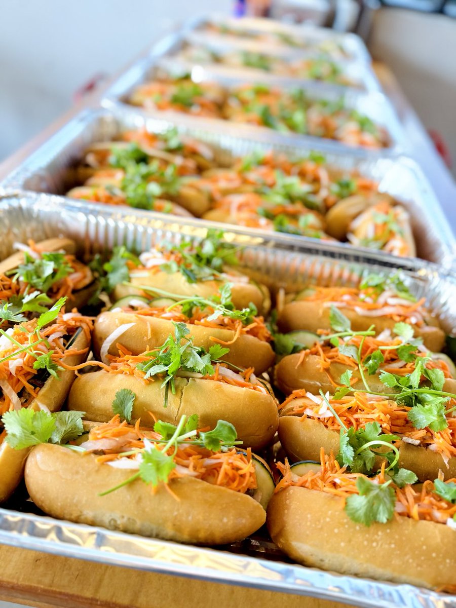GO BANH MI GO BANH MI GOOO 🥖😋