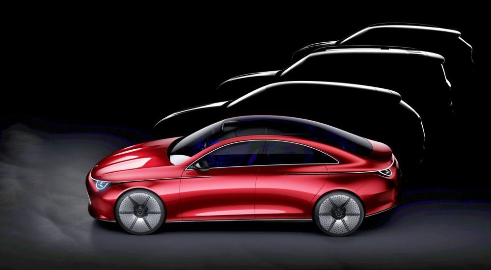 Yeni Mercedes GLA ilk defa görüntülendi ⚡️

MMA platformunun son ve en küçük üyesi GLA, CLA ve GLB’den sonra 2026 sonunda piyasaya çıkacak

Diğer varyantları gibi 800V teknolojiye sahip olacak GLA, 58.5 kWh LFP bataryası ile Mercedes’in en uygun fiyatlı modeli olacak

Hybrid