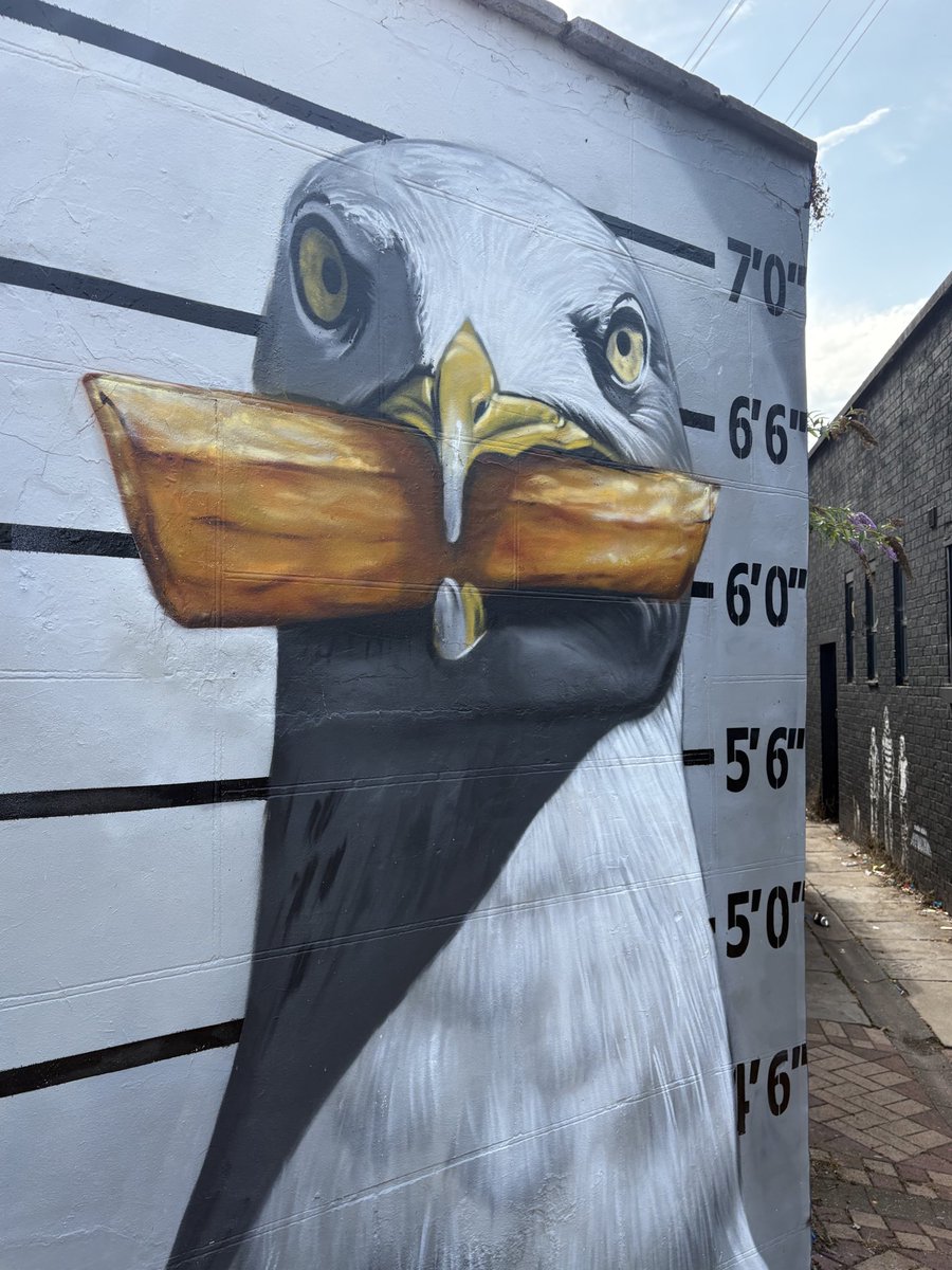 NoContextBrits's tweet image. British graffiti. Best in the world.