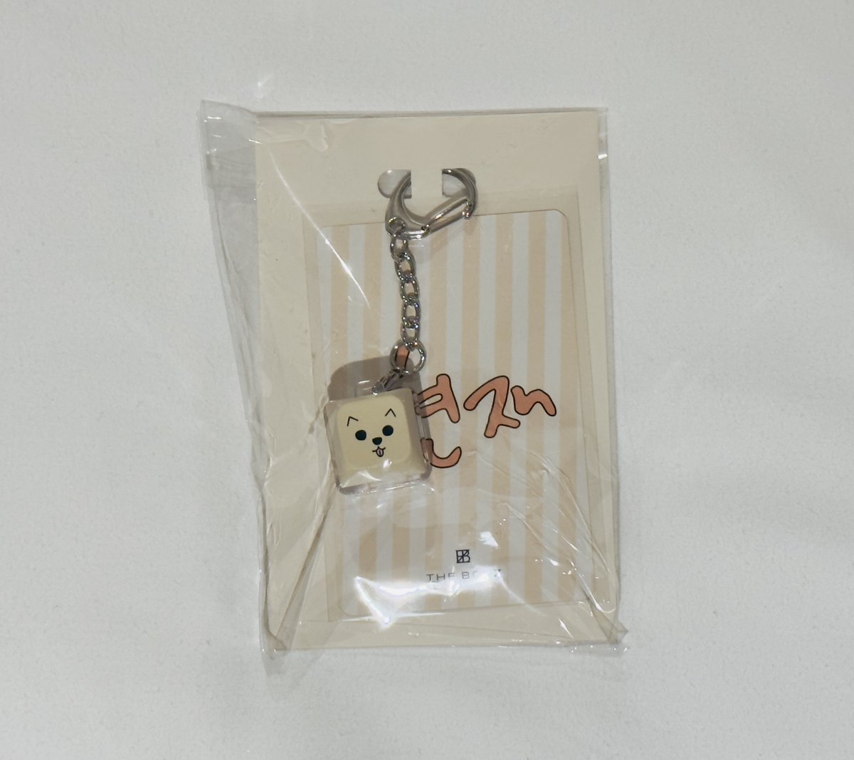 MDSHOP12's tweet photo. [พร้อมส่ง] Keycap Keyring 
🐻 ฮยอนแจ 300 บาท
❤️‍🔥 ส่งฟรี 
💌 Please dm or mention
#ตลาดนัดtheboyz #ตลาดนัดหนุ่มดอกไม้ #ตลาดนัดเดอะบอย https://t.co/FIaQjtS05o