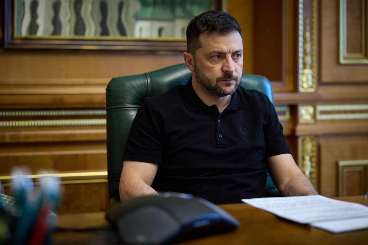 Volodymyr Zelenskyy / Володимир Зеленський (@zelenskyyua) on Twitter photo I spoke with Romania’s President <a href="/NicusorDanRO/">Nicușor Dan</a>.
We coordinated our next joint steps in diplomacy and are preparing for important contacts already tomorrow. I thanked Nicușor Dan and all EU leaders for today’s statement of clear support for Ukraine’s independence, territorial I spoke with Romania’s President <a href="/NicusorDanRO/">Nicușor Dan</a>.
We coordinated our next joint steps in diplomacy and are preparing for important contacts already tomorrow. I thanked Nicușor Dan and all EU leaders for today’s statement of clear support for Ukraine’s independence, territorial