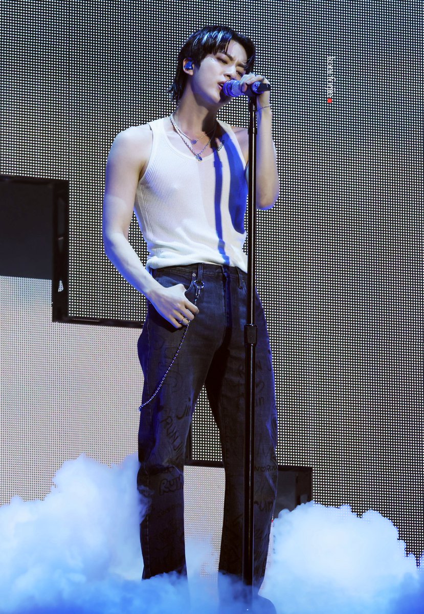 INEEDU_130613's tweet image. ❤️‍🔥🖤 사랑하는 석진시 🖤❤️‍🔥

#행복했다_런석진투어_수고했어_김석진
#김석진의_도전은_계속됩니다
#방탄소년단진 #JIN