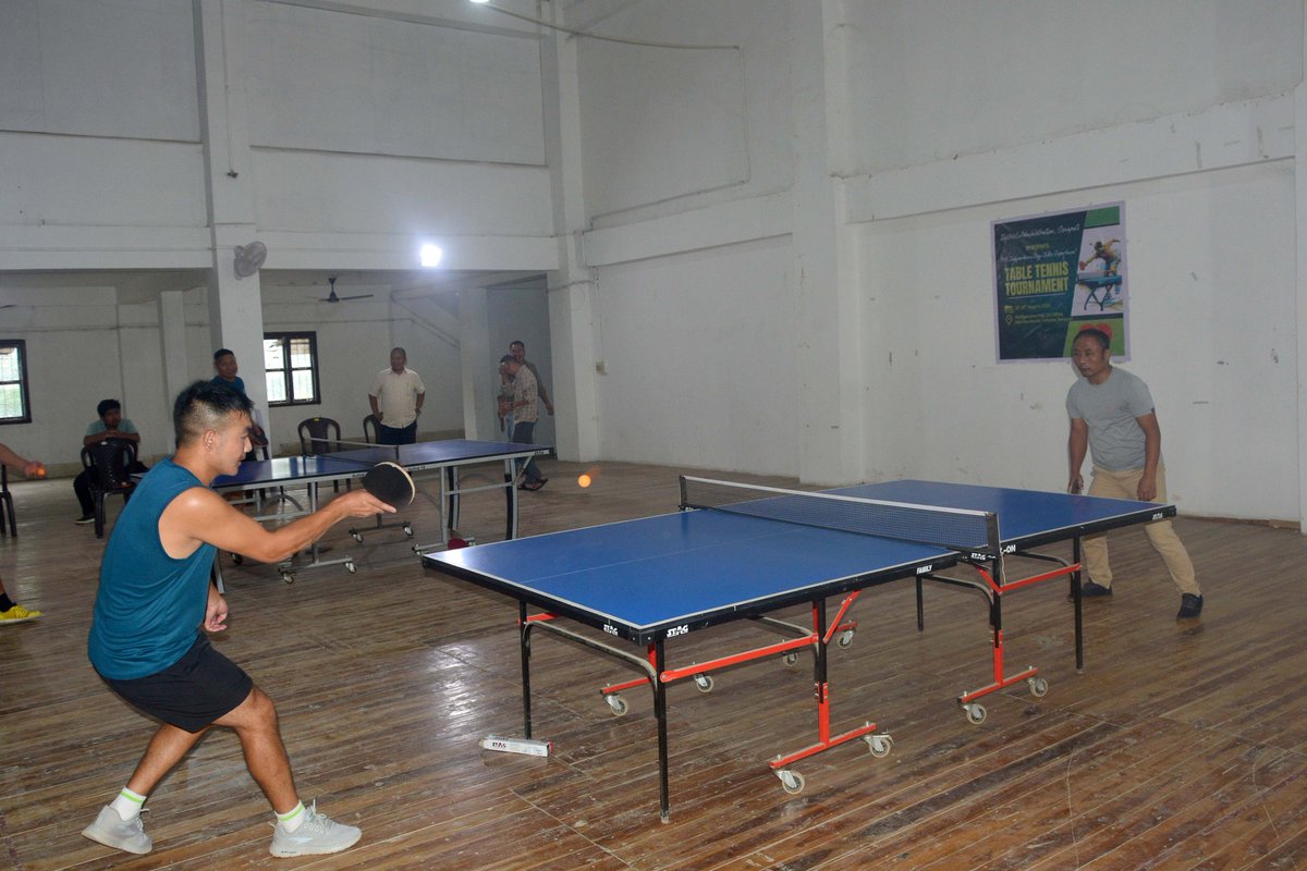 DioSenapati's tweet photo. The District Administration, Senapati presents 79th Independence Day- Inter Department Table Tennis 🏓 Tournament.
Rang David Kung, MCS, ADM Spt i/c &amp; SDO Song Song kicked off the Tournament at the Multipurpose Hall, Mini Secretariat Complex, Senapati.
#79thindependenceday https://t.co/Vyde2MsjsW