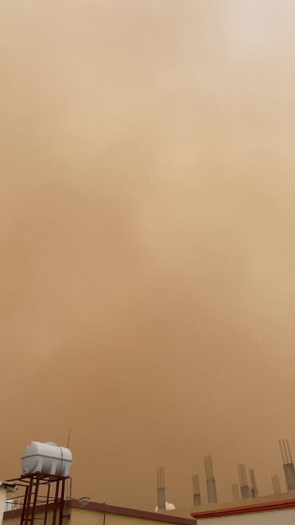 الذيبيه غبار كثيف