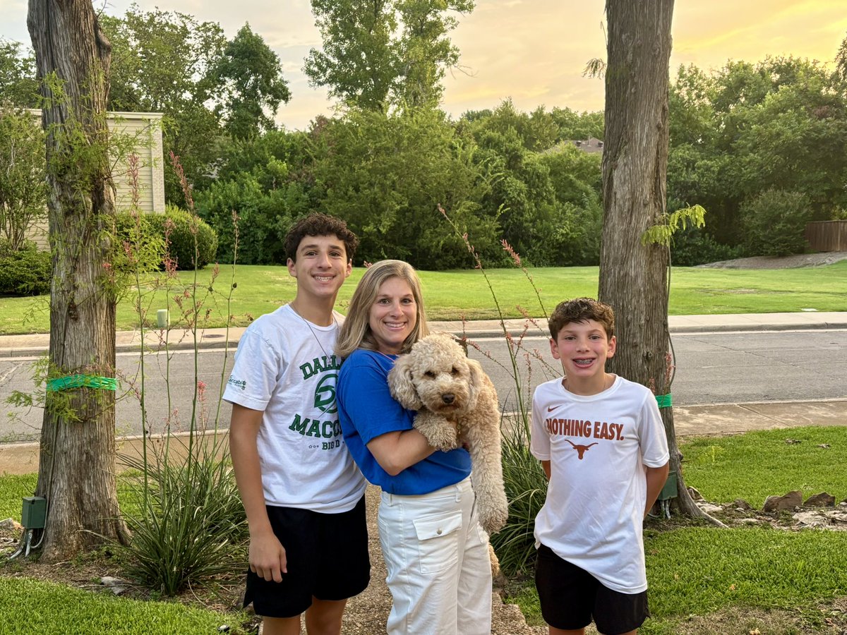 Amy Sandler tweet media