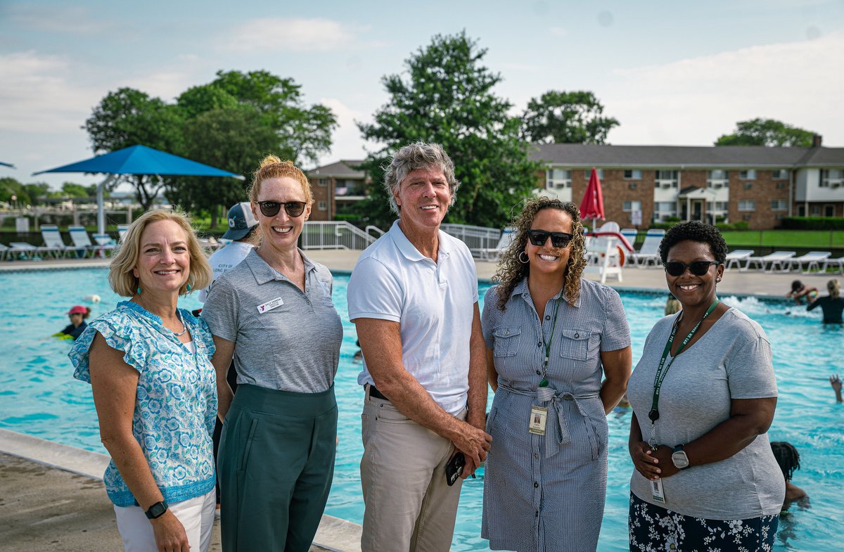 yjerseyshore's tweet photo. We're thrilled to host free swim lessons for 3rd graders at the Long Branch Community Pool! βοΈπ¦ This enriching partnership brings together @visitlongbranch, @LBpublicschools & our #YMCA for critical youth #watersafety skills. #WavePride @TAP_LongBranch https://t.co/Ykj07GgBIr https://t.co/DmmOv3a8jP